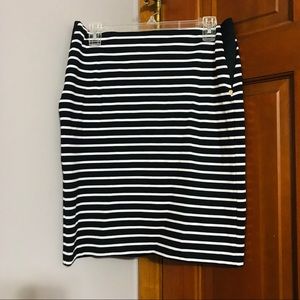 🔸3/$7 BUNDLE 🔸 Anne Klein Pencil Skirt